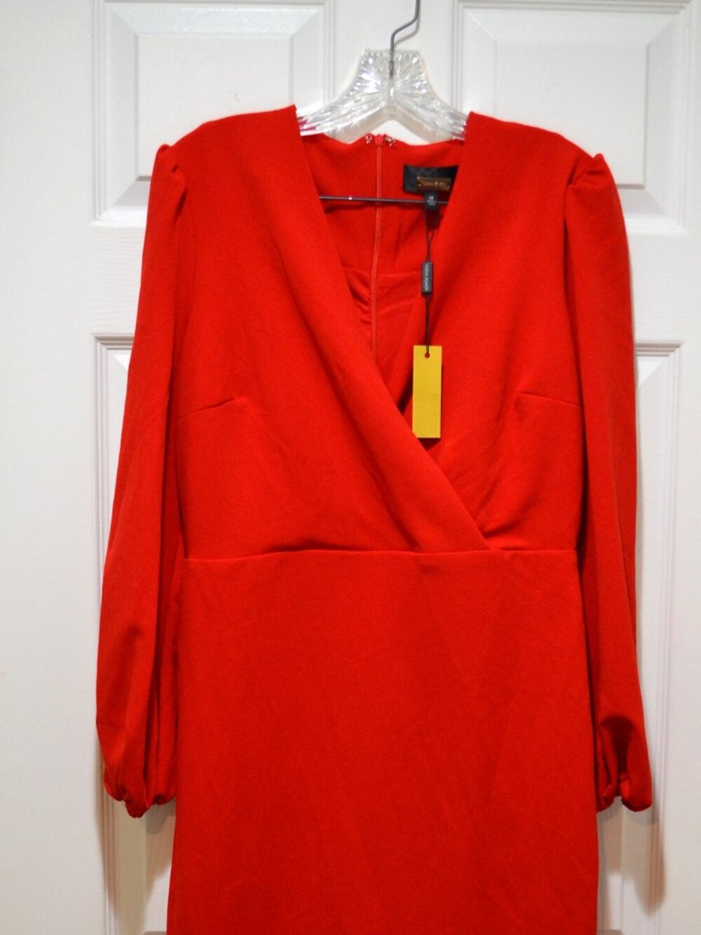 NWT Alexia Admor Beautiful Red Faux Wrap Dress with Waist Sash, Size Medium - Picture 7 of 12